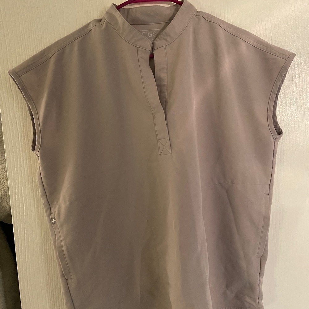 Women’s Slate Rafaela - Mandarin Collar Scrub Top